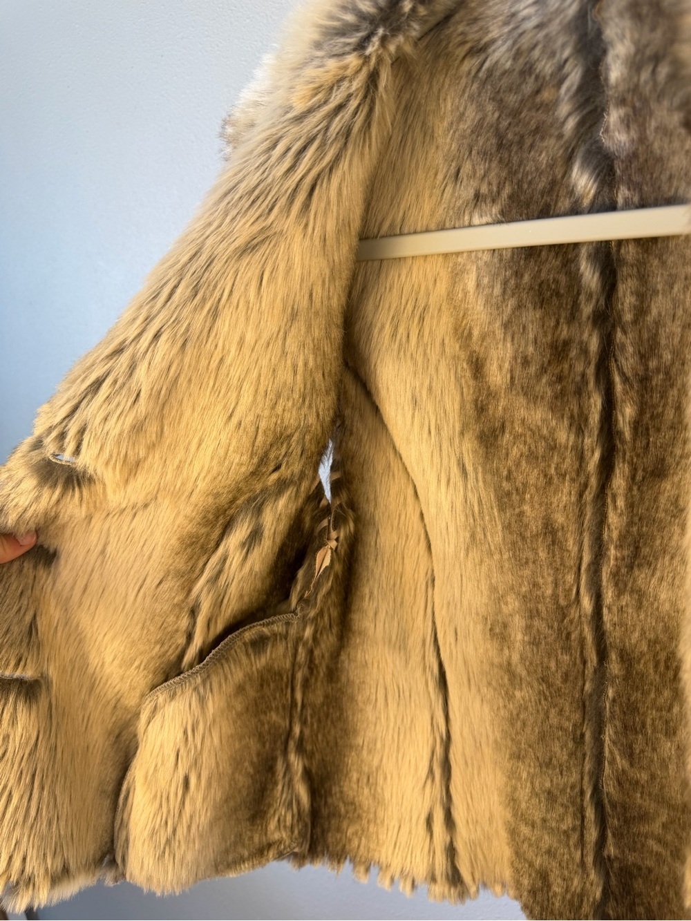 Scully Faux Suede Faux Fur Lined Western Toggle Vest Tan Small - Picture 7 of 8